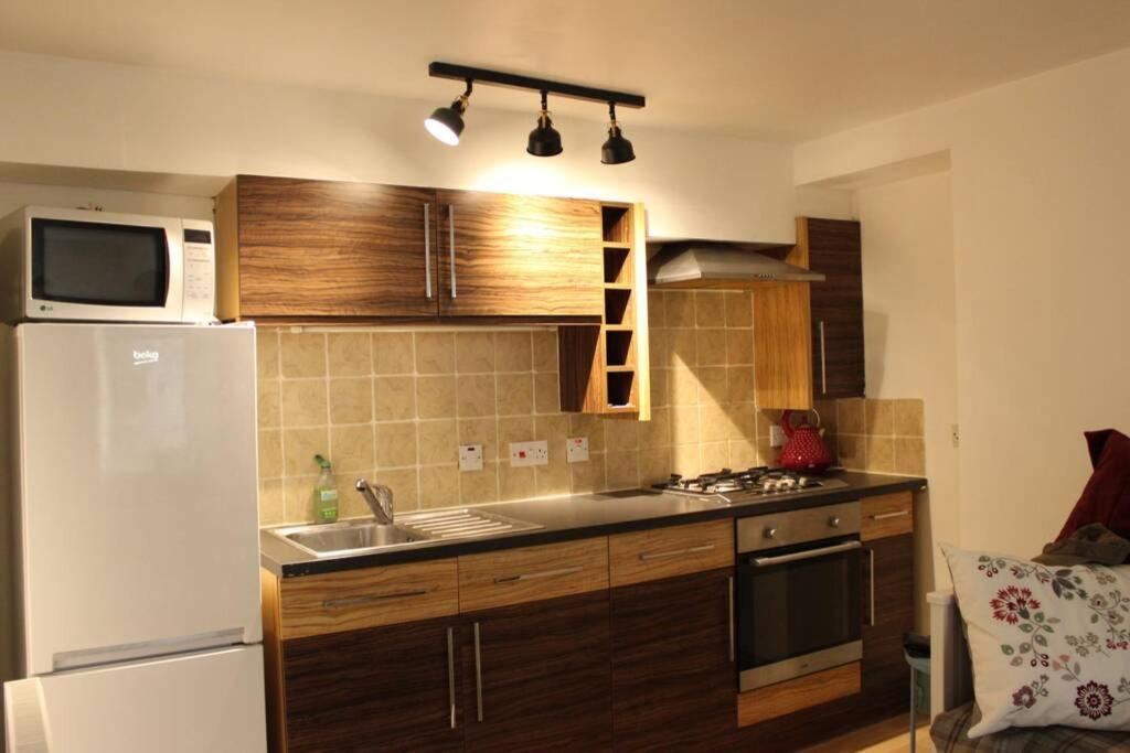 Apartament The Snug, A Great Flat In The Heart Of Peebles. Zewnętrze zdjęcie